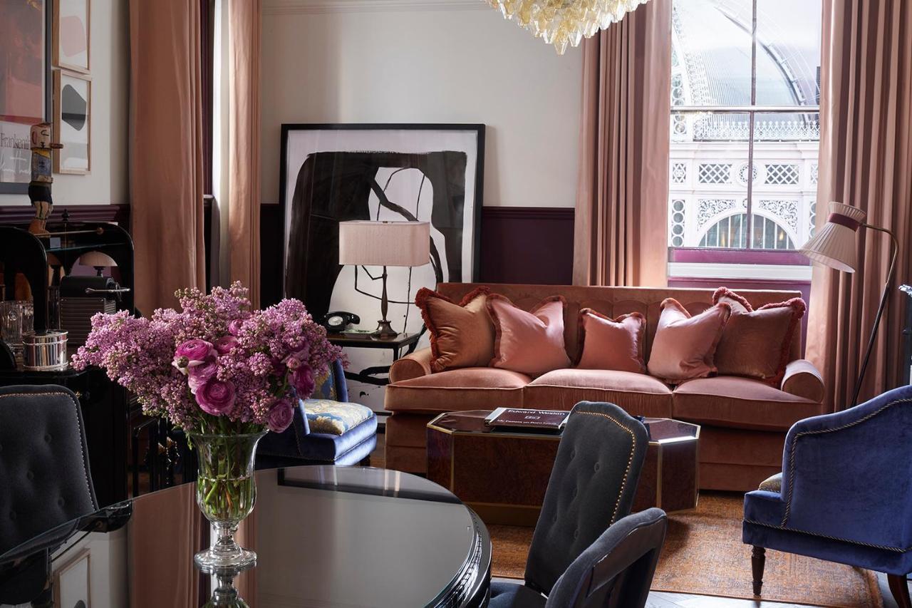 Nomad London Hotel Bagian luar foto The interior of the apartment